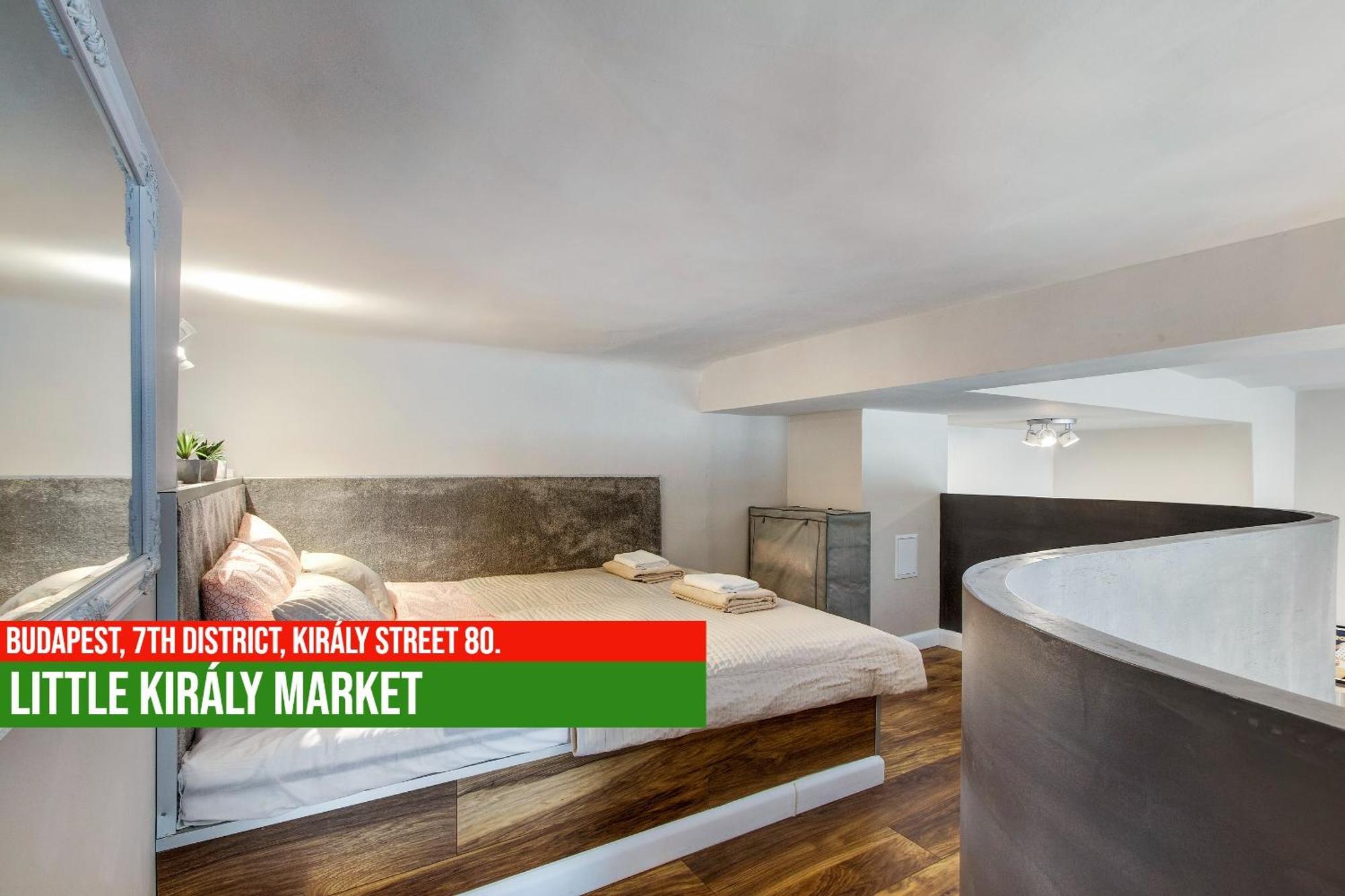 Little Americas Kiraly Street Apartman
